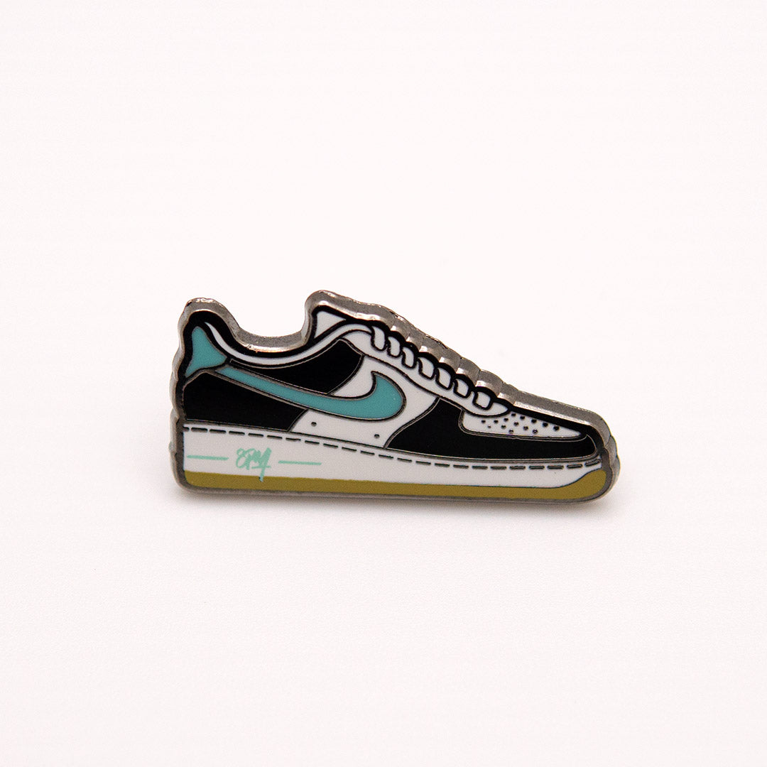 Jimmy Sneaker Pin: OG Mint